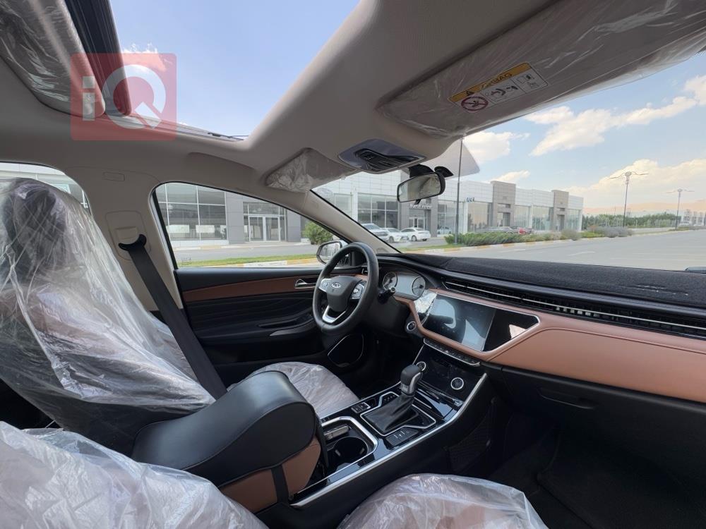 شيري أريزو 6